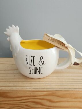 Rae Dunn Rise & Shine Ceramic Rooster Shaped Mug with Yellow Interior NWT